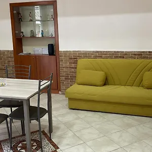 Casa Emilia Nápoles