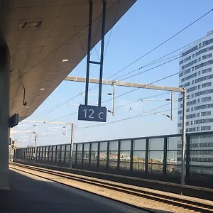 Hauptbahnhof Apartamento Viena